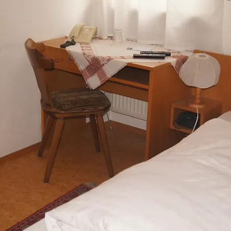 Hotel Krone 2*