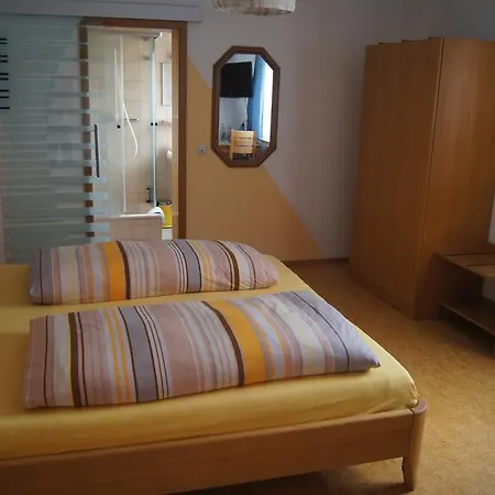Hotel Krone 2*